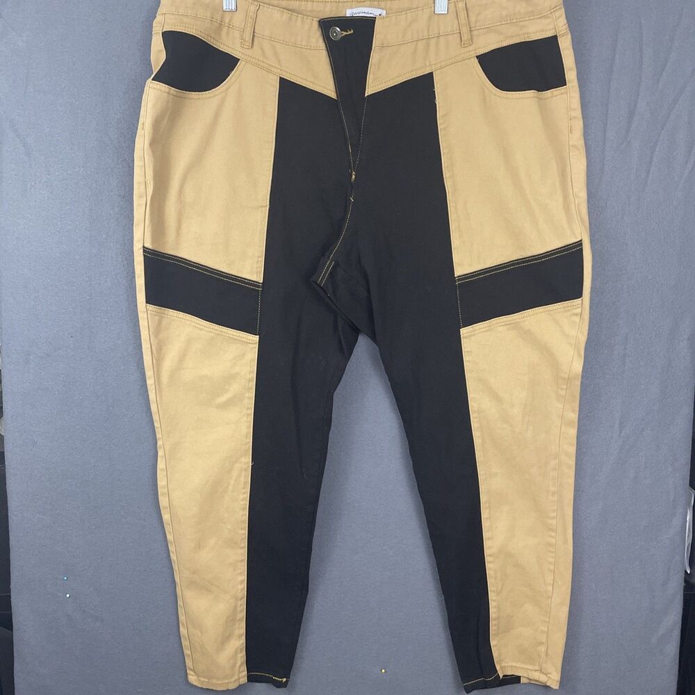 Akira Beige Black Women's Ankle Pants Sz 24W